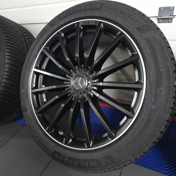 Оригинални AMG  джанти 22 цола Mercedes  GLS 63 AMG +Michelin гуми