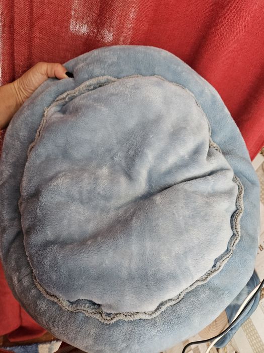 Продам Подушку для кота (лежанка)