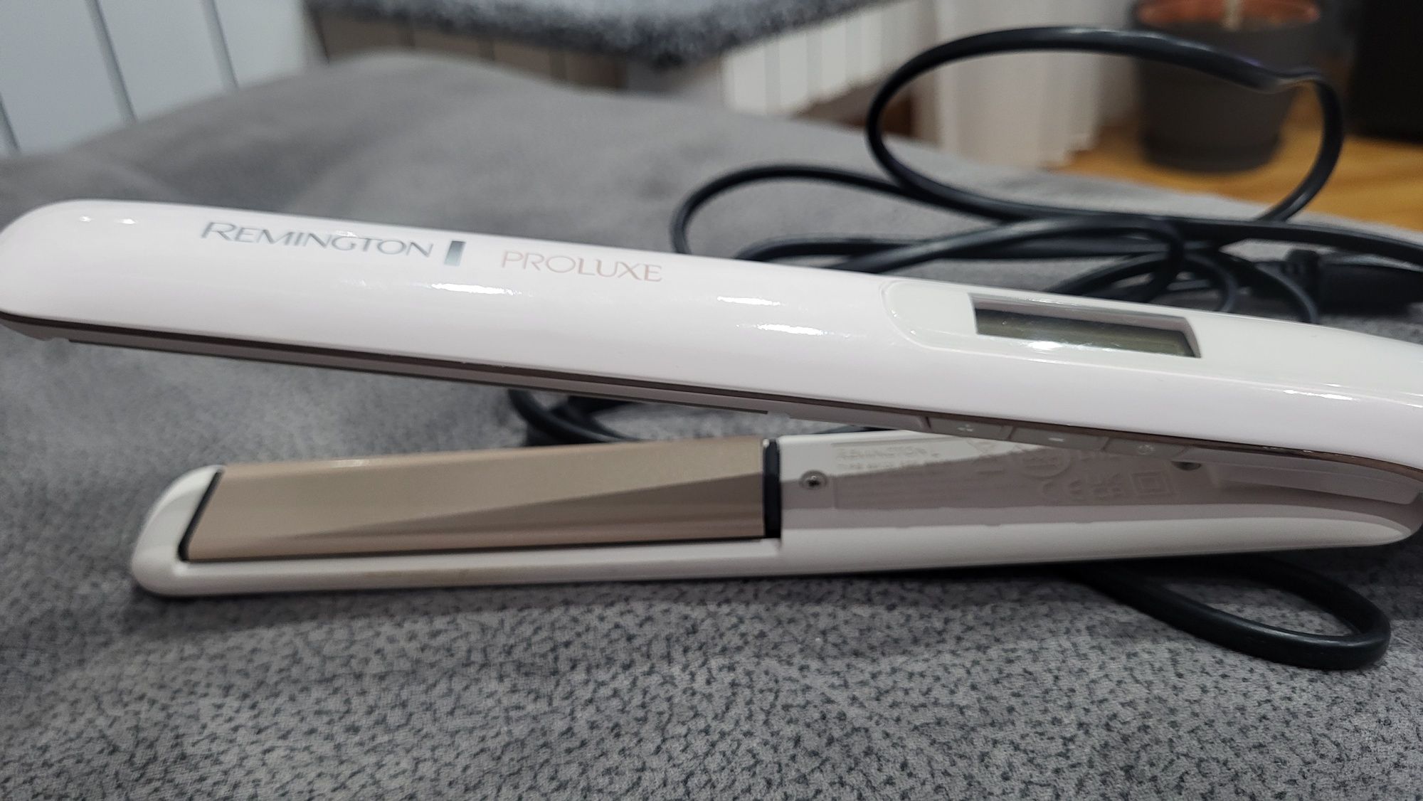 Преса за коса REMINGTON  proluxe