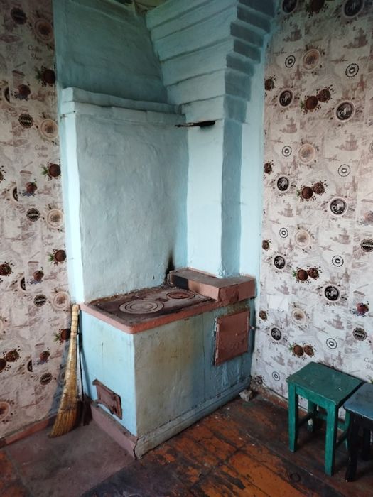 Сдам 2к.в бараке,в рабочем поселке