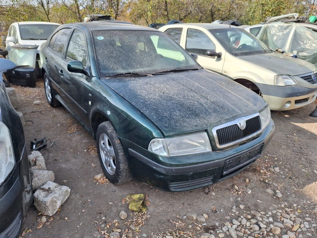 Radiator ac Skoda Octavia 1.6 benzina an 2003