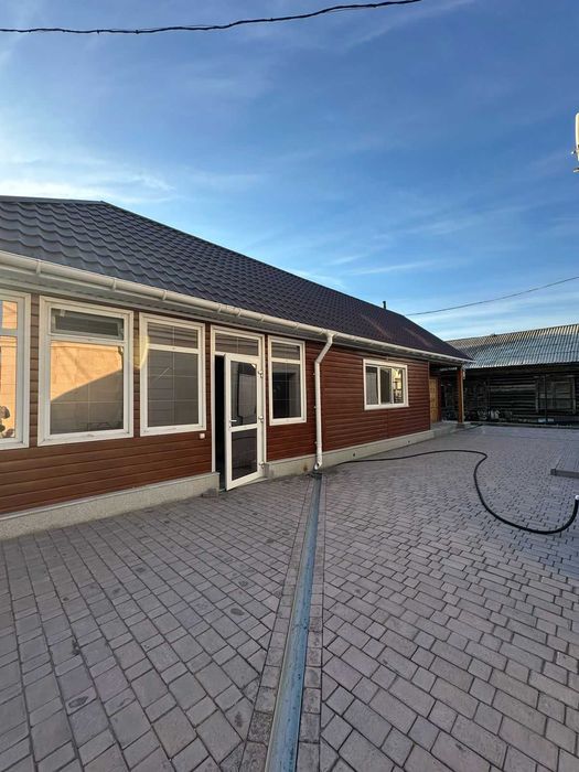 Коттедж на Ахтамаре. Торг