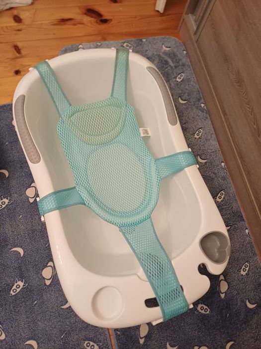 Бебешка вана със стойка