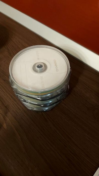 Dvd OMEGA 4.7 GB  30 BUC NOI