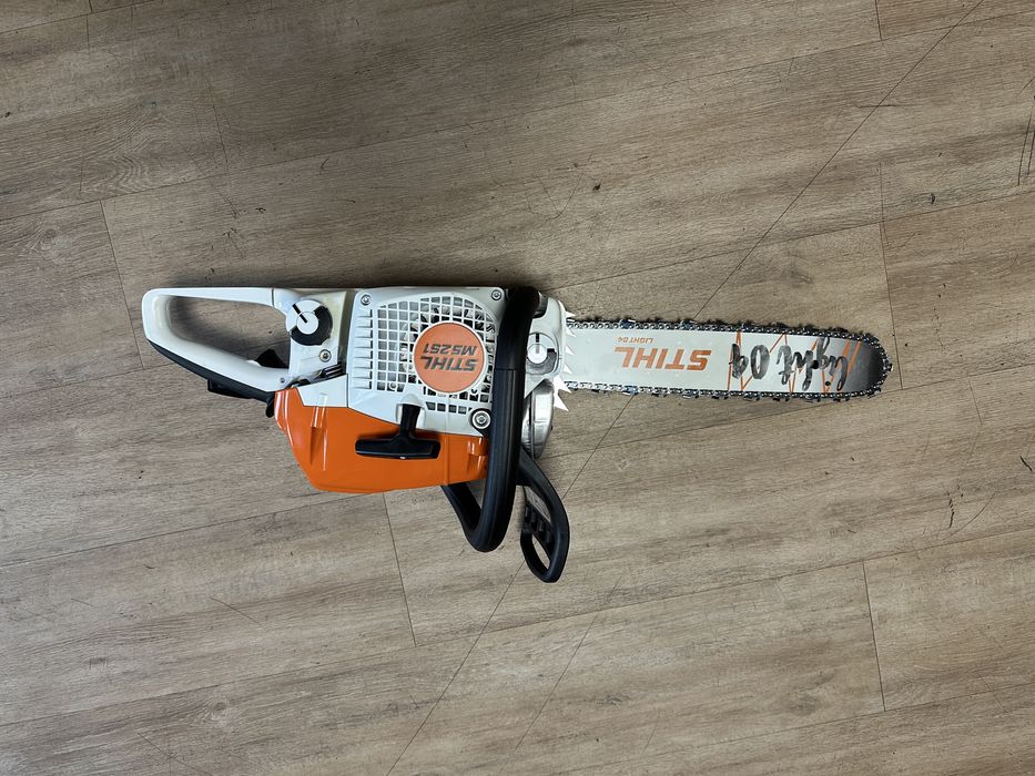 Motofierastrau Stihl 271/251/231/172