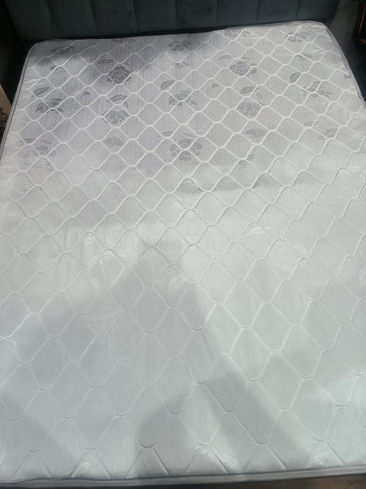 Продам матрас!!!