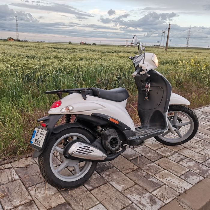 Scuter 125 schimb cu 50  Piaggio Liberty