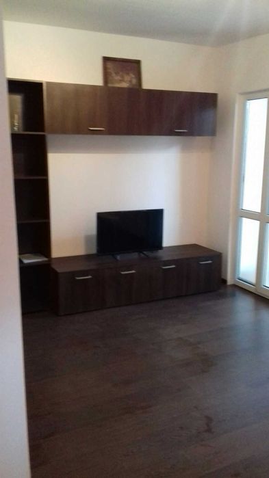 Garsoniera pt inchiriere in Braila aproape de Piata Mare et 2