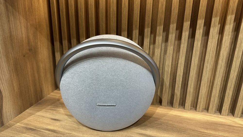 Harman Kardon Onyx Studio 7