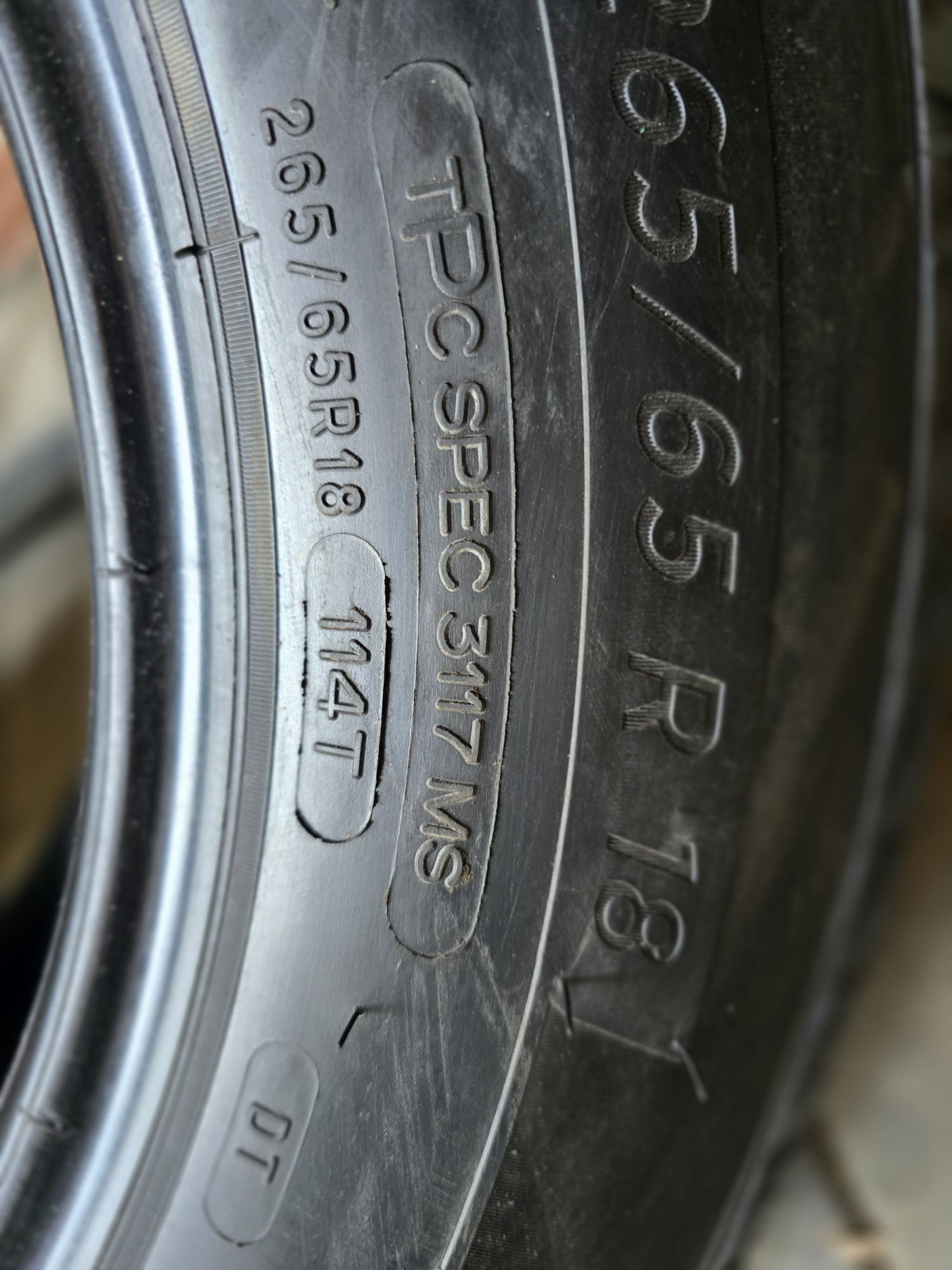 Подам Всесезонные шины Michelin  265/65/R18