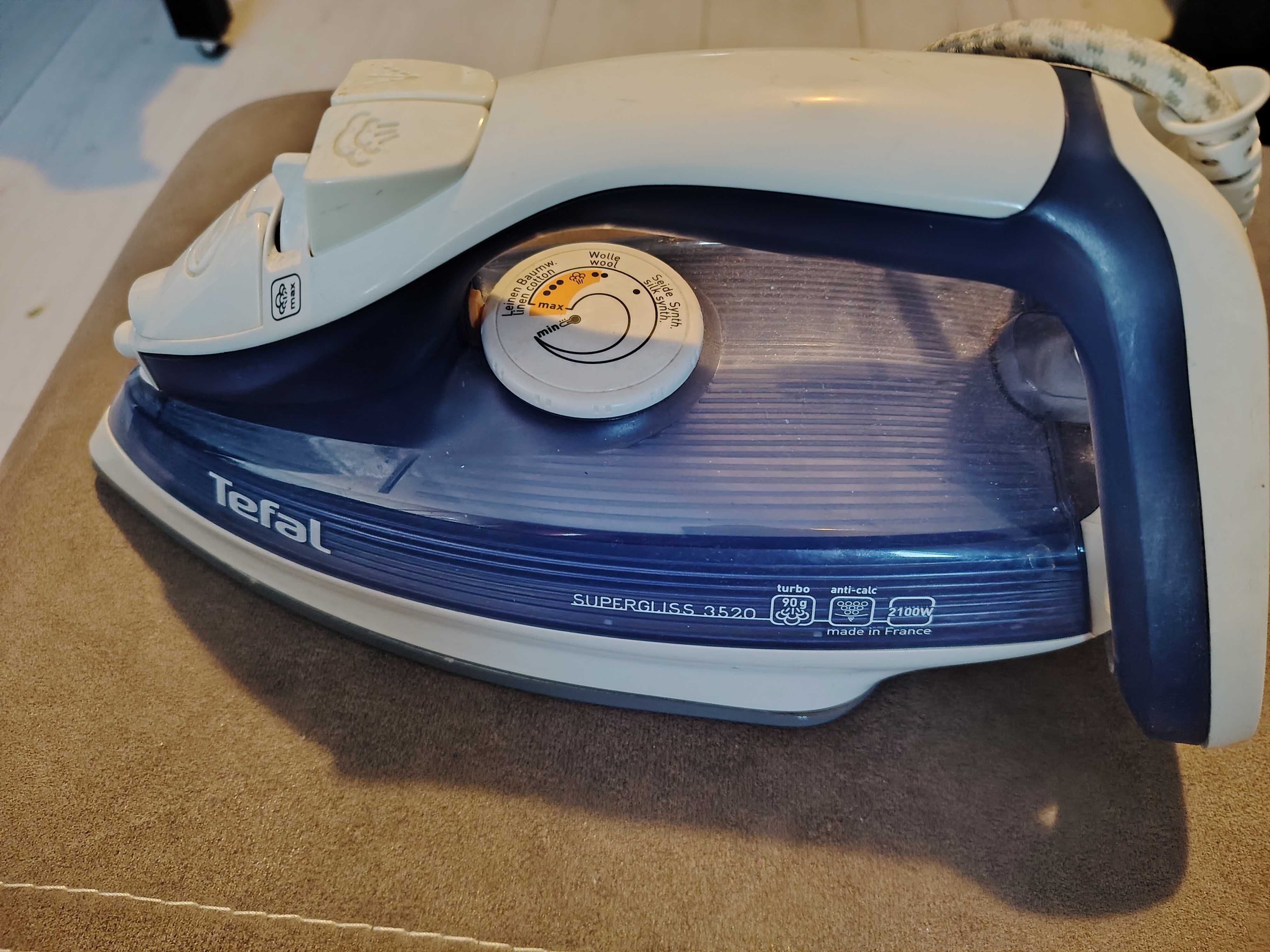 Ютия за гладене TEFAL 3520