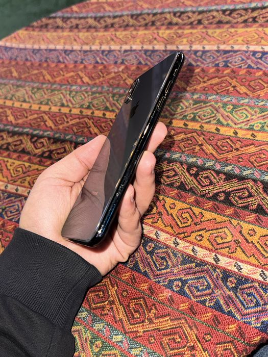 Masalan iPhone XS Max 64GB