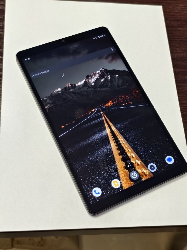 Realme pad mini 4/64 есть слот для сим карты