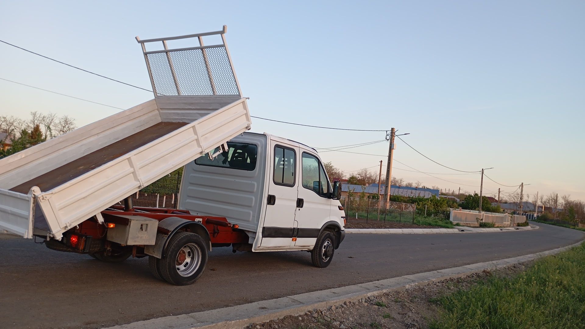 Iveco Daily basculabil Italia
