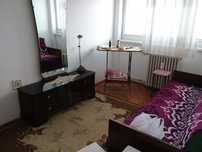 Apartament cu trei camere mobilat și utilat