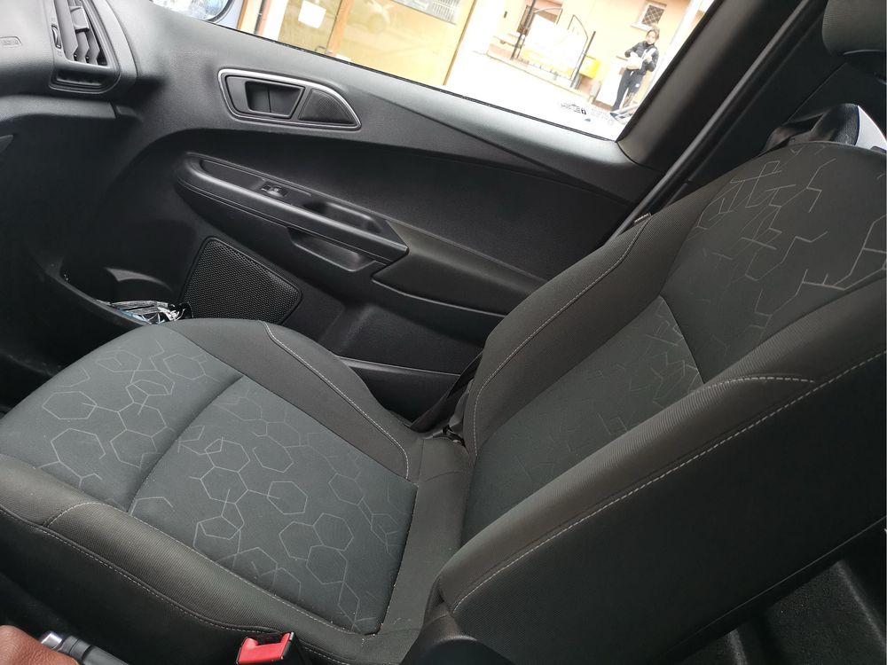 FORD B-MAX 12.2012