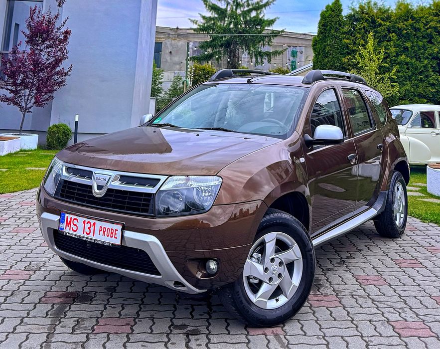 Dacia Duster 1.6 4x4 Benzina Clima Geamuri El. Carlig RATE GARANTIE