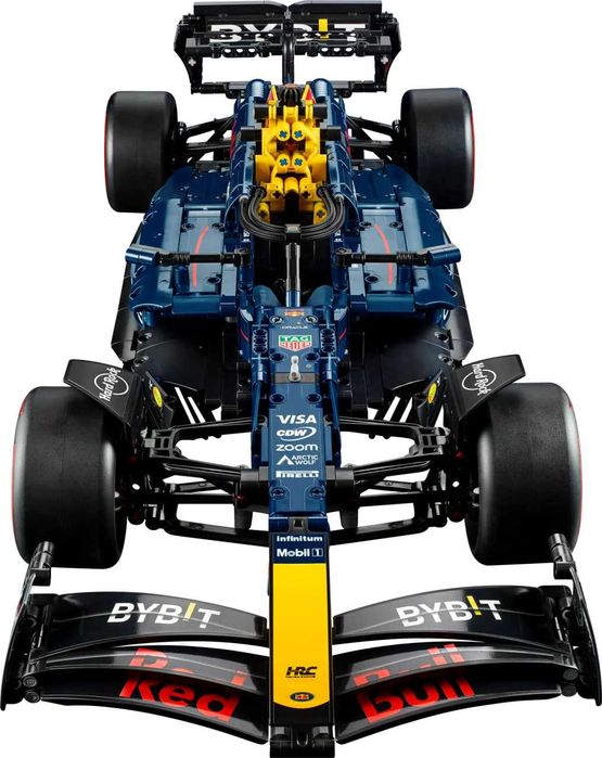 LEGO Technic Oracle Red Bull Racing RB20 F1 Car 42206! Новый в коробке
