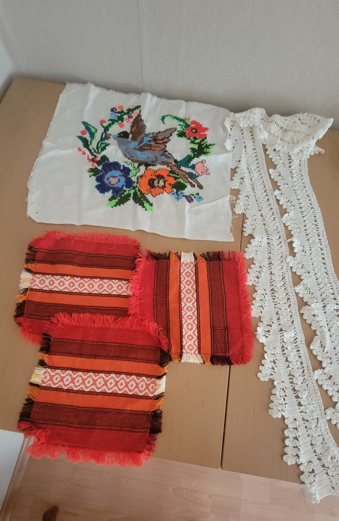 Дантела, гоблен, салфетки