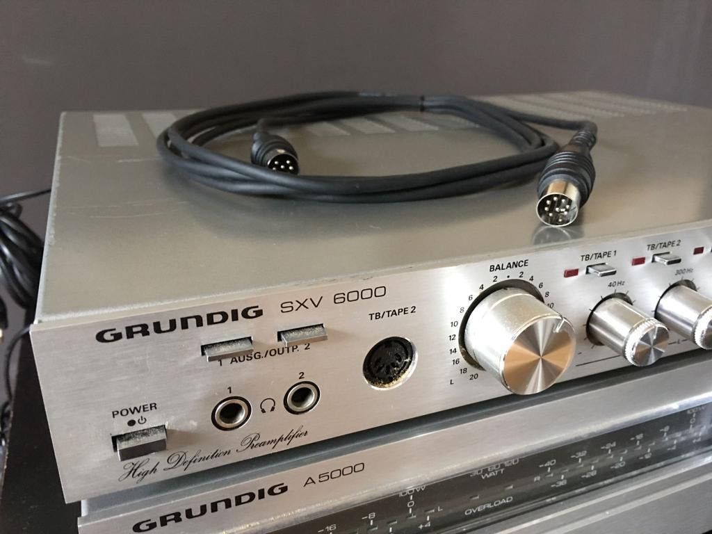 Stație GRUNDIG A5000 și Preamplificator SXV6000