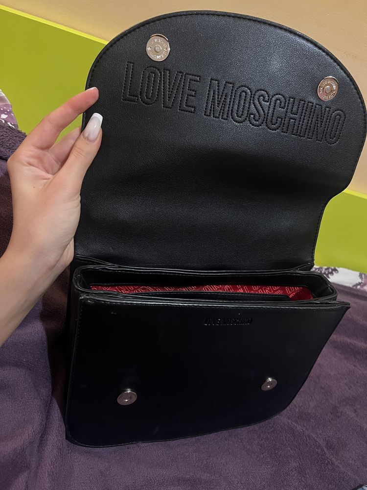 Чанта Love Moschino