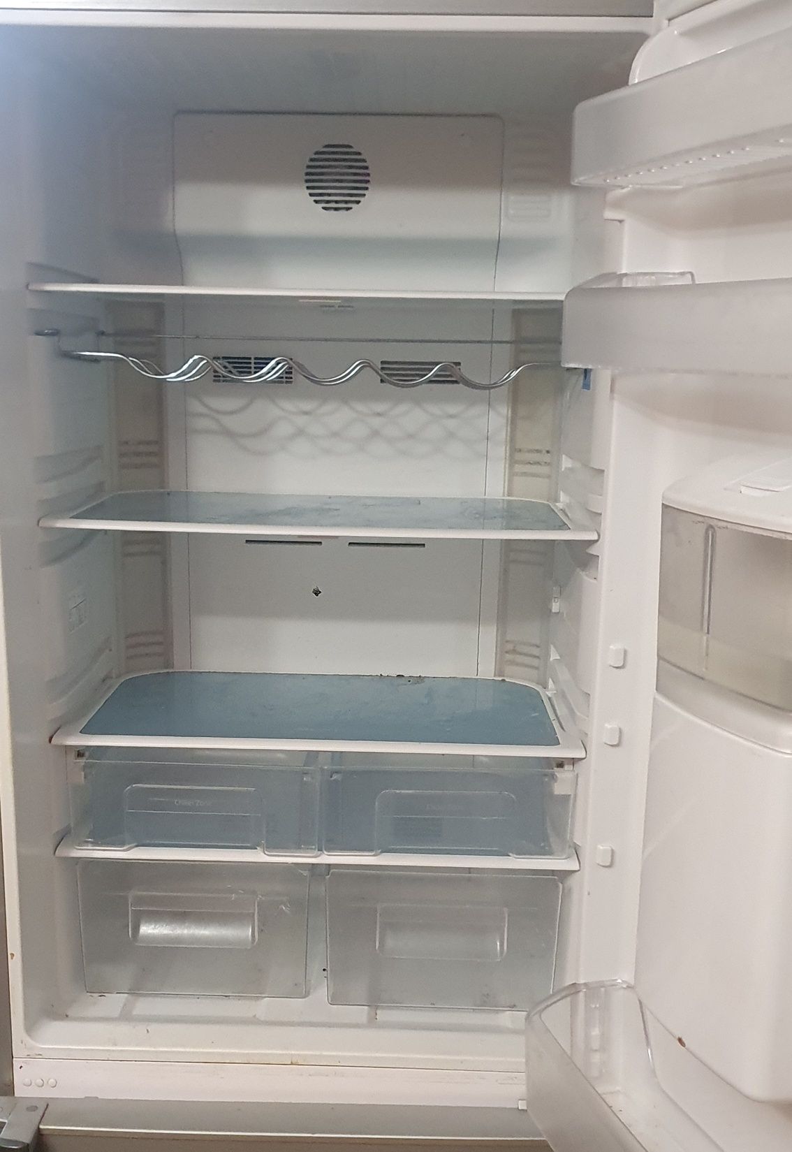 Хладилник Beko 70см за частии
