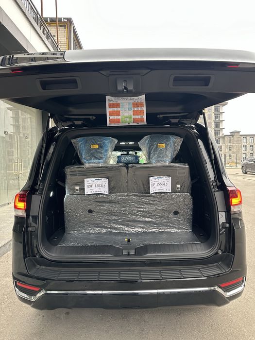 Tayota Land Cruiser 300 VX  2025 4 Ltr Mator