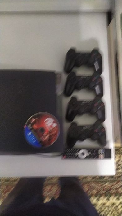 Playstation 3 в хорошем состояние