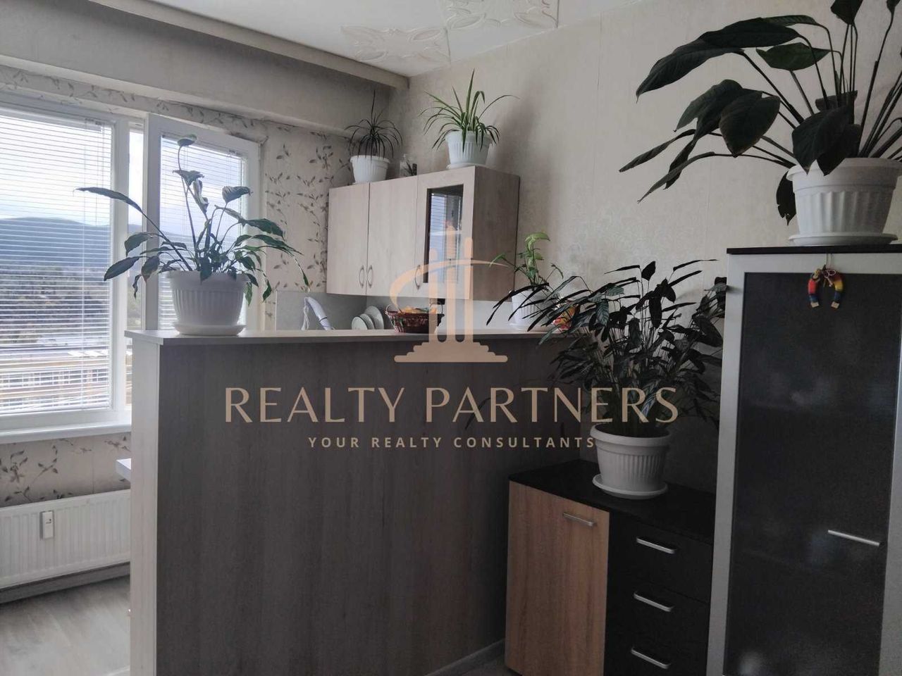Продава се Едностаен апартамент в Перник, Тева - 50 кв.м за 1100 €/кв.м - Снимка #4