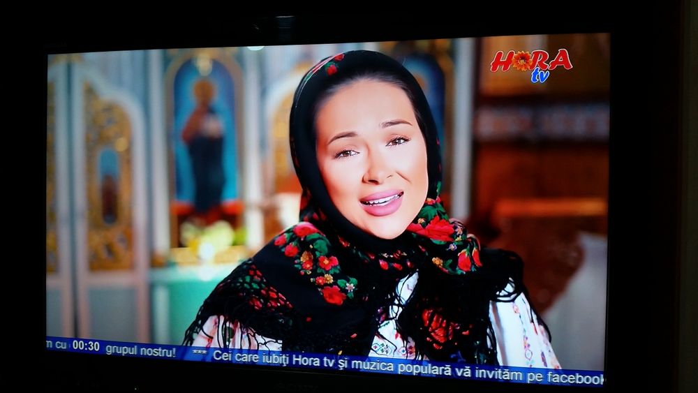 Televizor LCD  FUNAI cu CD - DVD  60 cm