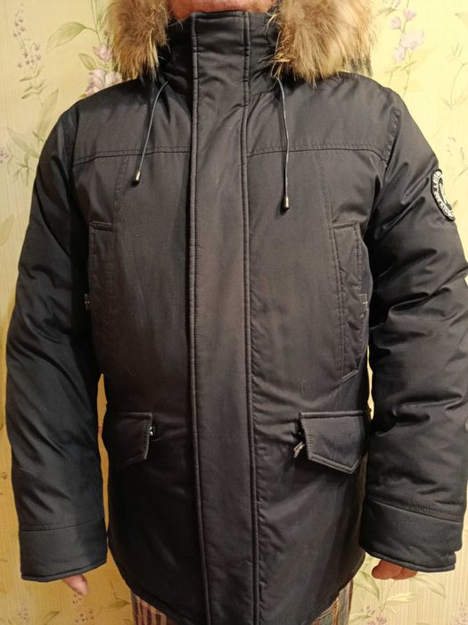 ЗИМНЯЯ КУРТКА б/у 52 размер
