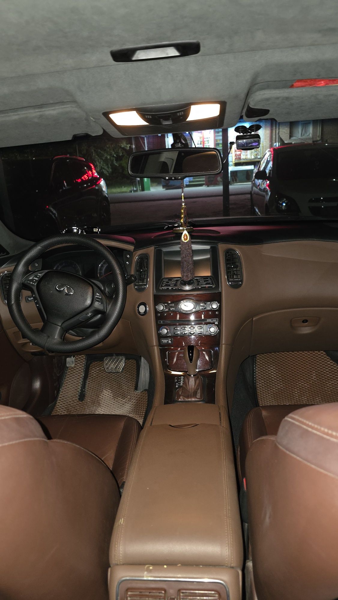 Infiniti sotiladi