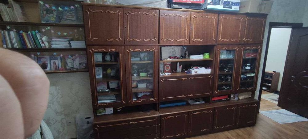 Продается спальные гарнитуры в хорошем состоянии производство Болгарии