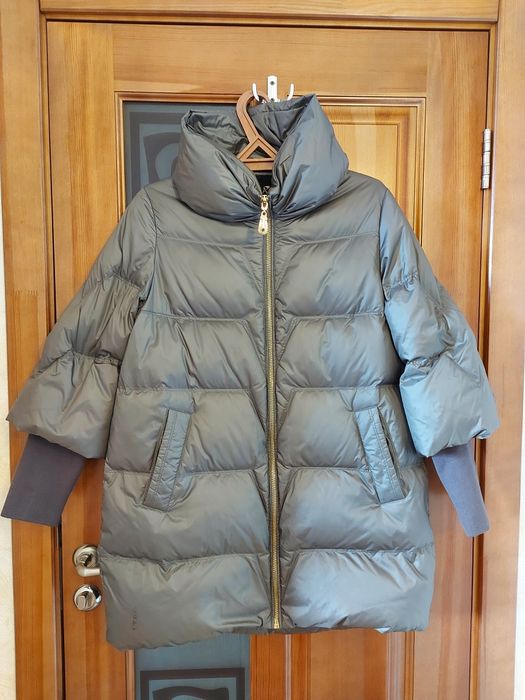 Зимний пуховик Rufuete.