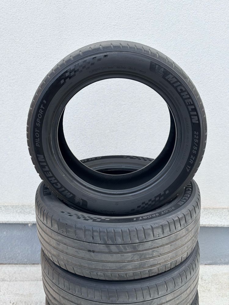 Set 4 anvelope 225 55 r17 vara Michelin Pilot Sport 5