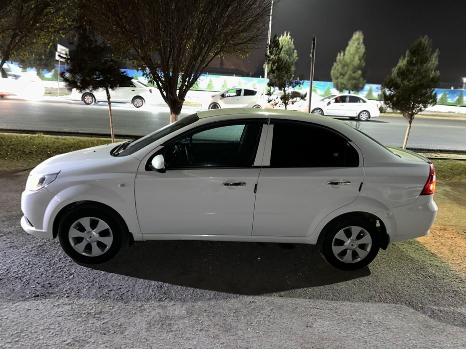 Срочно! Идеал холатдаги Нексия 3 механика 2019 йил сотилади!