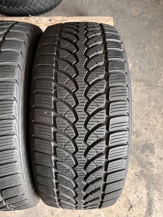 2 anvelope iarna 225/50/17 , Bridgestone , RunFlat , 7 mm , DOT 2020