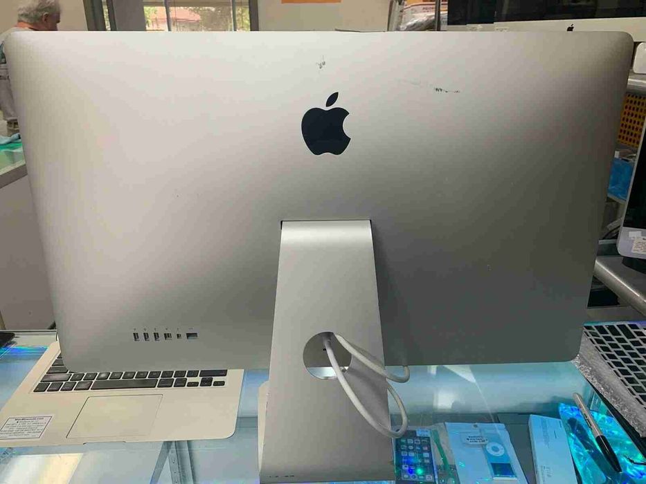 Apple Thunderbolt Display (27-inch)  – A1407