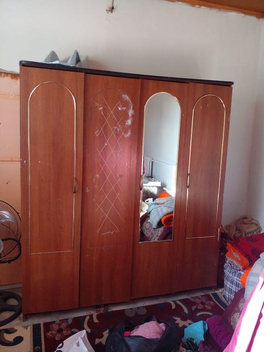 Шкаф сатылады срочно район комсомолда о махамбетов кошеси