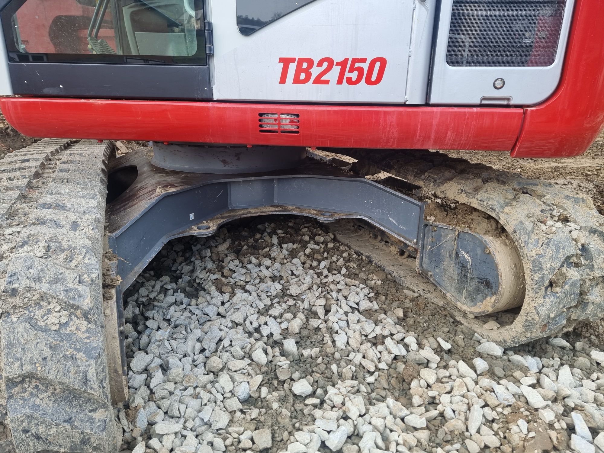 Excavator takeuchi 2150