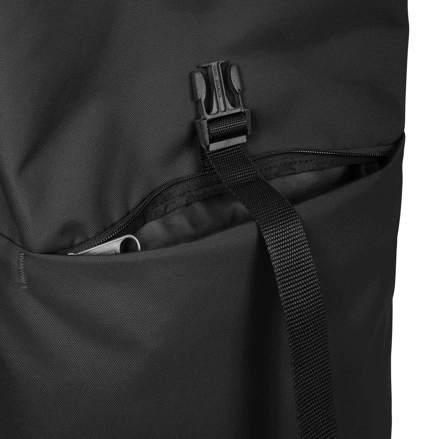 Eastpak Up Roll 23L цена в магазин 140лв