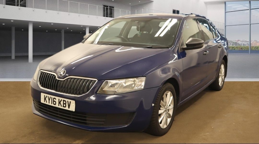 Dezmembrez Skoda Octavia 3 1.6tdi DSG