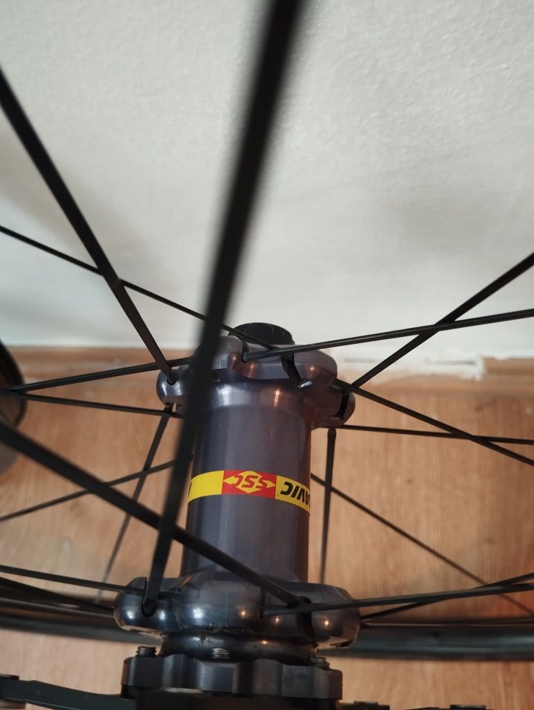 Roti 29 Mavic crossmax pro carbon