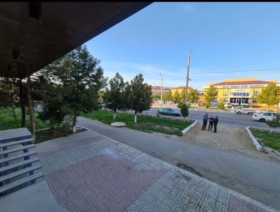 Шахар марказида 100м2 аренда склад учун жой 1 линия