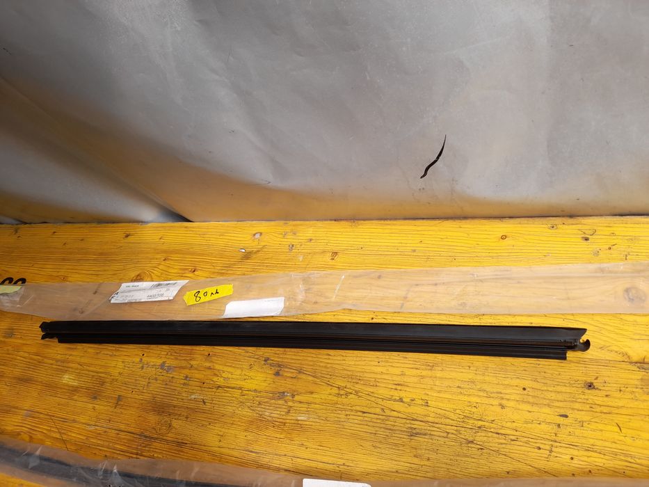 Лайсна багажник таван ново   BMW X3 F25