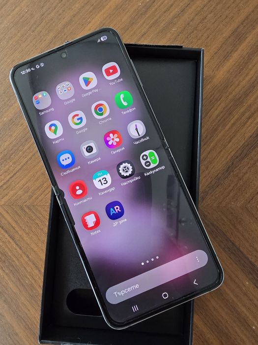 Samsung Z Flip 5 512 GB mint с подаръци