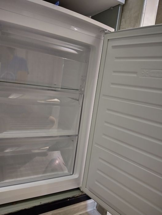 Фризер нов, малък