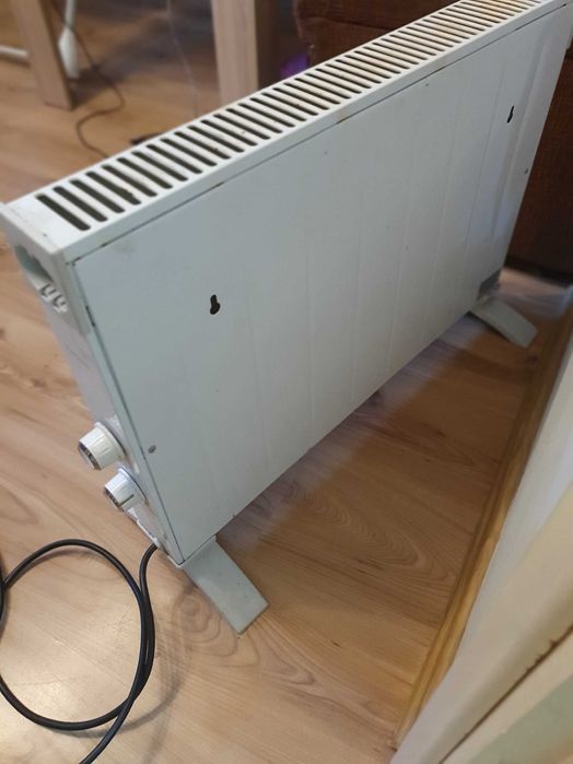 Конвекторен отоплител в перфектно състояние