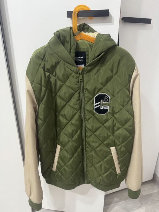 Дешево!ветровка куртка с капюшоном