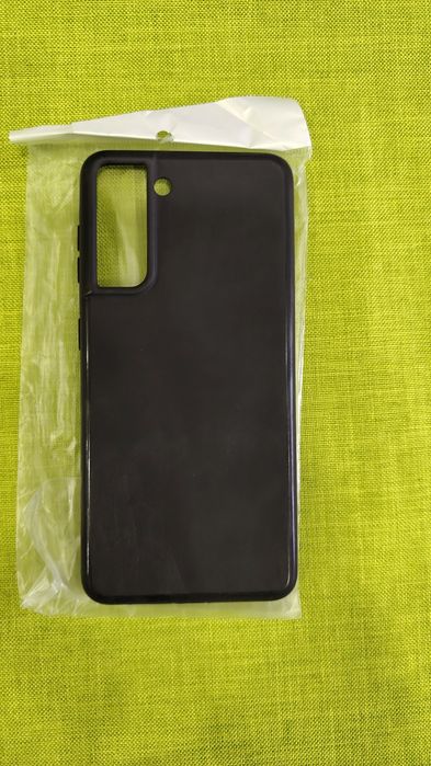 Samsung S21 кейсове и протектори за екрана